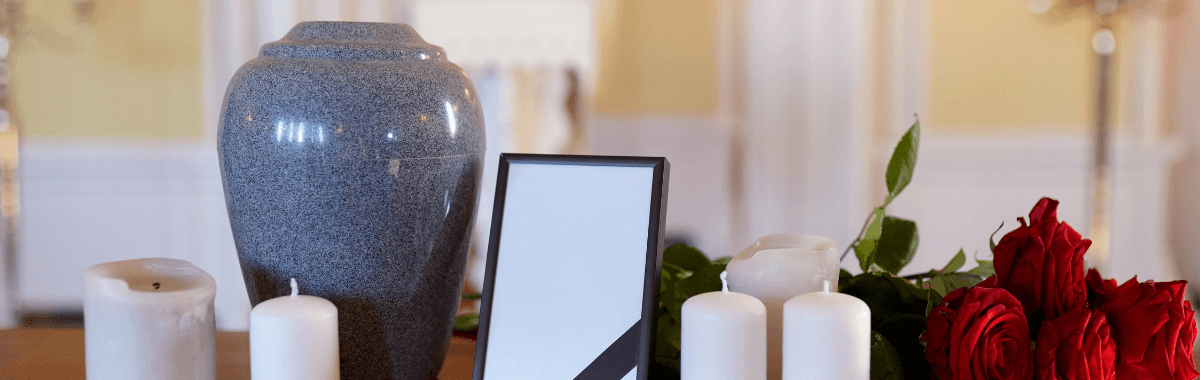 Cos’è la cremazione in acqua? È legale in Italia?